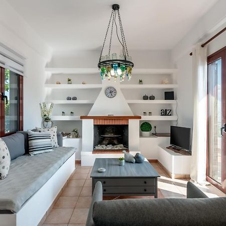 Apteramare Tradidtional House 'New Listing 2022' 干尼亞 外观 照片