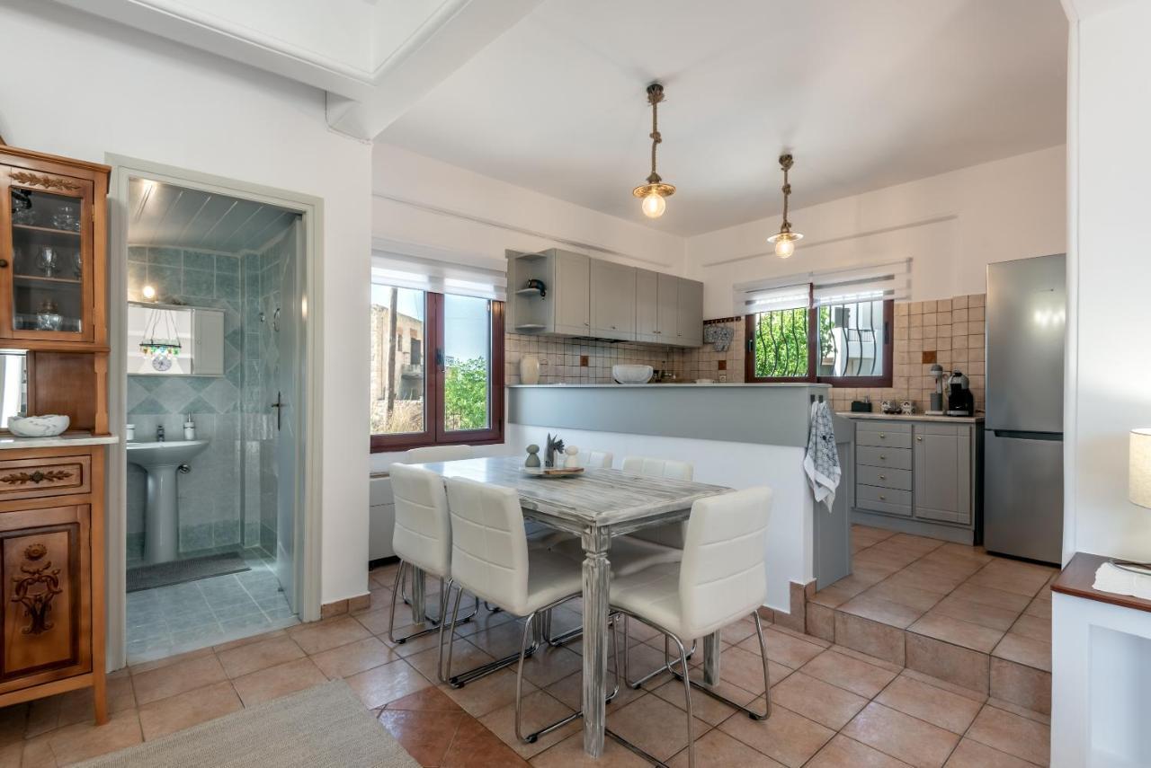 Apteramare Tradidtional House 'New Listing 2022' 干尼亞 外观 照片