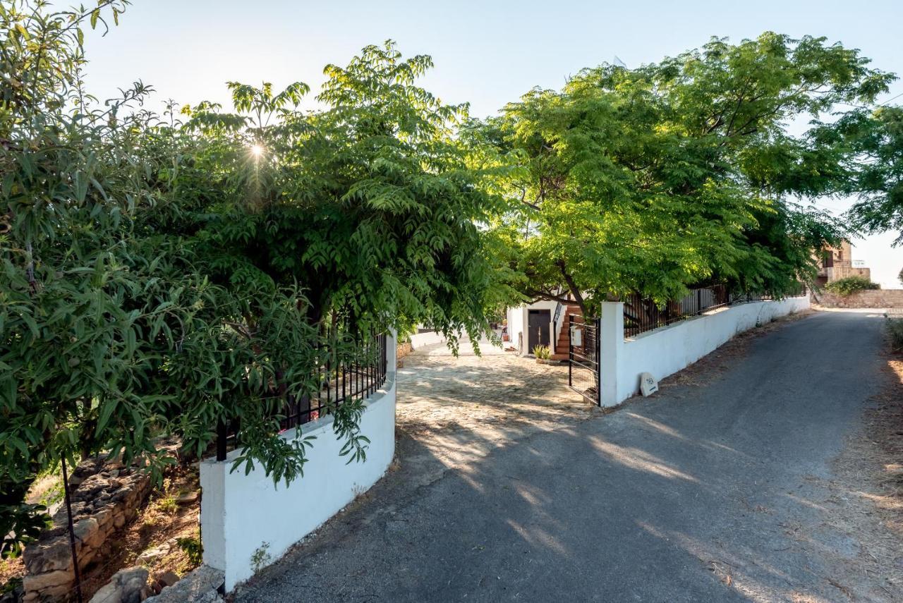 Apteramare Tradidtional House 'New Listing 2022' 干尼亞 外观 照片